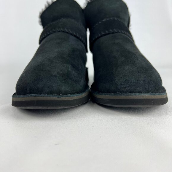 UGG Womens McKay Black Sheepskin Winter Ankle Boots Water Repellent size 7.5 - Picture 6 of 16